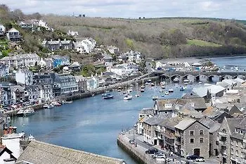 Portbyhan Hotel