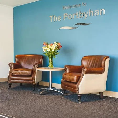 Portbyhan Hotel 3*