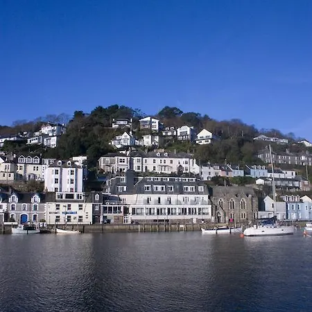 Portbyhan Hotel